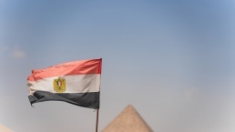 استطلاع: انكماش القطاع غير النفطي في مصر بأبطأ وتيرة منذ يناير