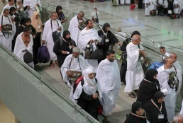 مصر تلزم شركات السياحة بقرار جديد لضبط سوق العمرة