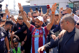 استقبال تاريخي لمحمد صلاح في طرابزون