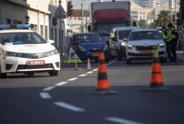 لفرض الإغلاق: 25 حاجز شرطة في الشوارع الرئيسية و300 في البلدات