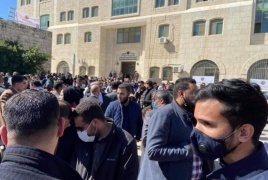 رام الله: المحامون يواصلون فعالياتهم الاحتجاجية