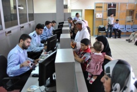 الأورومتوسطي: تعميم منع سفر النساء بغزة مخالف للقانون ويجب التراجع عنه فورًا  