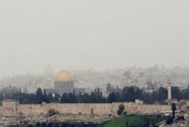 بدء تساقط الثلوج وتوقع اشتدادها مساء
