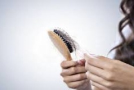 3 حلول عشبية لتساقط الشعر مدعومة بالأدلة!