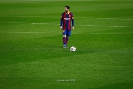 ميسي يرفض الاستماع لعروض الرحيل عن برشلونة