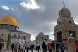 67 مستوطنا يقتحمون ساحات المسجد الاقصى