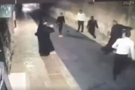  مستوطنون يعتدون على رجال دين من الكنيسة الأرمنية في القدس