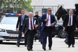 اشتية يزور بروكسل لبحث آلية الافراج عن الأموال المحتجزة لدى إسرائيل