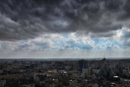 استمرار الرياح الشرقية والغبار اليوم ومنخفض جوي بداية الاسبوع المقبل
