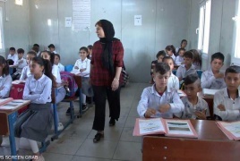 الحكومة: لا صحة لما يشاع عن تعطيل المدارس