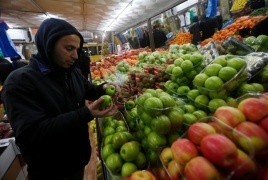 أسعار المنتج تسجل انخفاضا الشهر الماضي