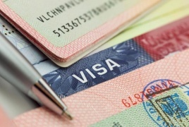 إسرائيل تعدل وترجئ قواعد تأشيرات دخول الأجانب إلى الضفة