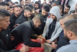 بمشاركة جماهيرية .. تشييع جثمان الشهيد عمر مناع في مدينة بيت لحم 