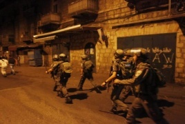 الاحتلال يعتقل 19  مواطنا بينهم 4 من قيادات حماس