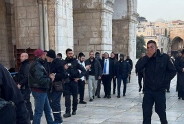 المتطرف إيتمار بن غفير يقتحم المسجد الأقصى بحراسة مشددة
