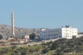 الاحتلال يصور منشآت ومنازل في قرية العقبة شرق طوباس
