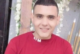 بعد 6 شهور من اعتقاله.. الأسير  عاصف الرفاعي يتلقى العلاج الكيميائي وهو من مقيد 