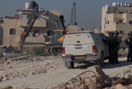 هدم الاحتلال  منزلا ومنشآت في بلدة عناتا شرق القدس