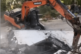 اعتقل الاحتال  3 مواطنين ويتسبب بإحراق أجزاء من سوق الخضار المركزي في نابلس