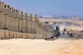 صرح مصدر مصري عن  إسرائيل وافقت على الانسحاب التدريجي من محور فيلادلفيا ومعبر رفح