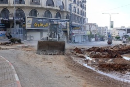 فجر الاحتلال  منزلا في مخيم طولكرم ويواصل حصار مستشفى ثابت ثابت