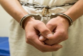قبضت الأجهزة الأمنية على  شاب يضرم النار بوالدته وجيرانها لسبب تافه بمصر