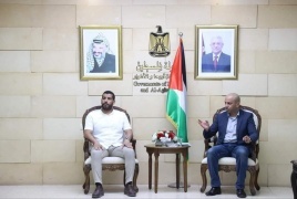  أعلن محافظ أريحا والأغوار عن تجميد هدم 32 منزلًا في منطقة الديوك التحتا بأريحا