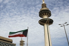 أعلنت الداخلية الكويتية ضبط مواطنَين أحدهما ضابط و4 آسيويين متورطين بترويج كمية كبيرة من الخمور