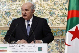 صرح الرئيس الجزائري أن الانتخابات هي الحل الوحيد في ليبيا.