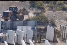جرف الاحتلال  دونمين غرب سلفيت