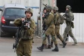  اعتقلت قوات الاحتلال شقيقين من نحالين غرب بيت لحم  