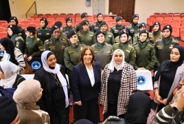 أشادت وزيرة شؤون المرأة منى الخليلي عن  رفع نسبة النساء في القطاع الأمني ضرورة للتنمية العادلة والمستدامة ؟