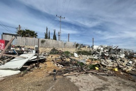هدم الاحتلال  6 منشآت تجارية في بلدة الجيب شمال غرب القدس