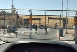 شددت قوات الاحتلال إجراءاته عند حواجز قلنديا وجبع ومخيم شعفاط و"الكونتينر"