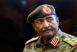 البرهان يعلن عزمه تشكيل حكومة انتقالية "حكومة حرب" خلال الفترة القادمة في السودان