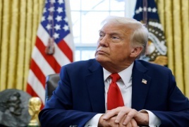ترامب: يفرض رسوما بنسبة 25% على الصلب والألومنيوم