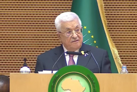 الرئيس أمام القمة الأفريقية: واهم من يعتقد أن بإمكانه فرض صفقة قرن جديدة أو تهجير شعبنا والاستيلاء على أرضه