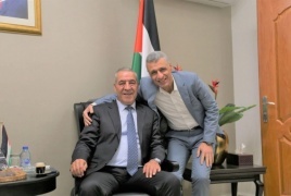 الرئيس محمود عباس  يعين أيمن قنديل رئيسا لهيئة الشؤون المدنية خلفا لحسين الشيخ