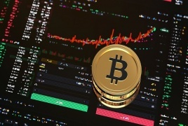 سعر بيتكوين يهبط بقوة