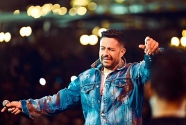 نجم الغناء المصري محمد حماقي يتعرض لأزمة صحية مفاجئة 