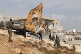 الاحتلال يهدم منزلا في رافات شمال غرب القدس