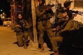 الاحتلال يحتجز مواطنين غرب بيت لحم