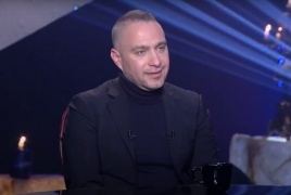 حسام حبيب يكشف تفاصيل صادمة عن حلاقة شيرين عبد الوهاب شعرها