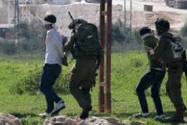الاحتلال يعتقل 4 مواطنين من الخليل ويعطل المدارس في بيت أمر .