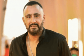 أحمد السقا يتحدث عن طلاقه وموقفه "الغريب" عند دفن سليمان عيد