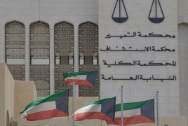  حكم قضائي بحبس مصري 10 سنوات لإدانته بزيادة راتبه عدة مرات بالكويت.