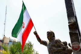 إيران تعدم رجلاً متهمًا بنقل معلومات عن عالم نووي إلى إسرائيل