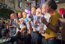نقابة الصحفيين تنظم وقفة في رام الله تنديدا بمجزرة استهداف الصحفيين