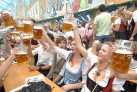 وفاة شاب بسبب جرعة من البيرة تكشف عن شبكة عالمية لتهريب المخدرات