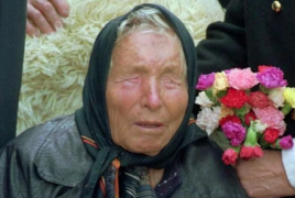 "نور جديد في السماء".. نبوءة بابا فانغا المرتقبة لعام 2025 تثير الجدل قبل قرعة كأس العالم